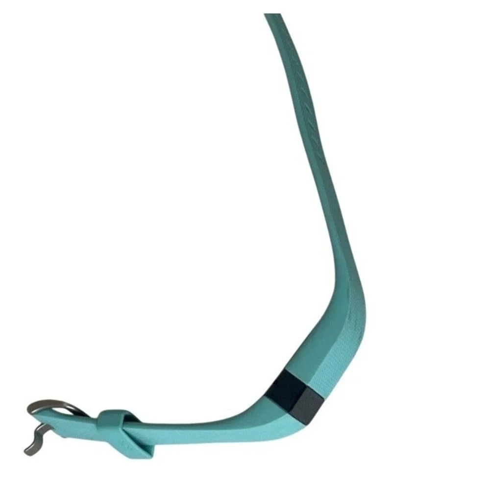 Fitbit Charge HR Wireless Activity Tracker Fitness‎ Band Teal Silicone Strap